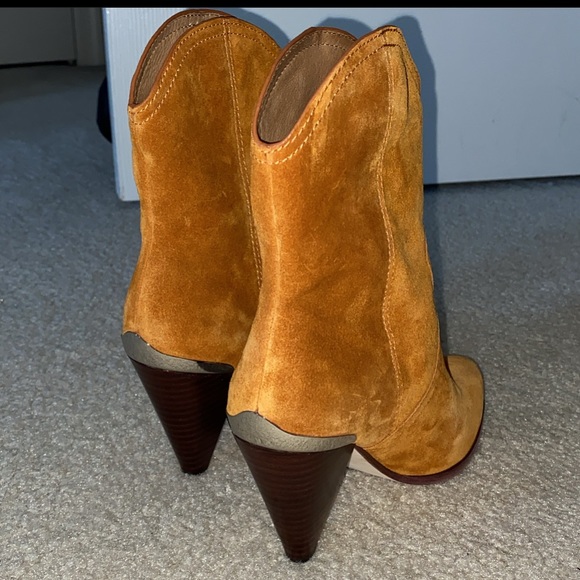 JOIE WESTERN GARNER BOOTS IN MUSTARD - Picture 15 of 16